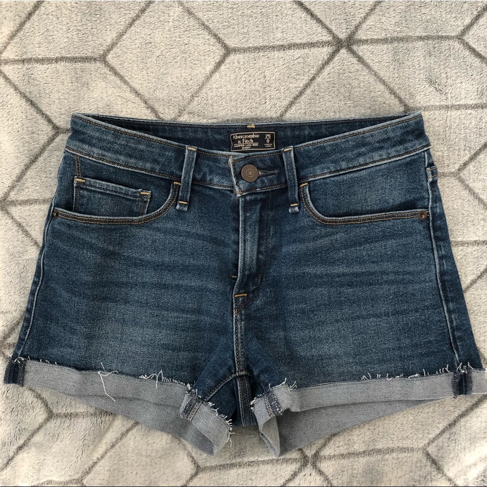 Abercrombie and Fitch Harper low rise shorts